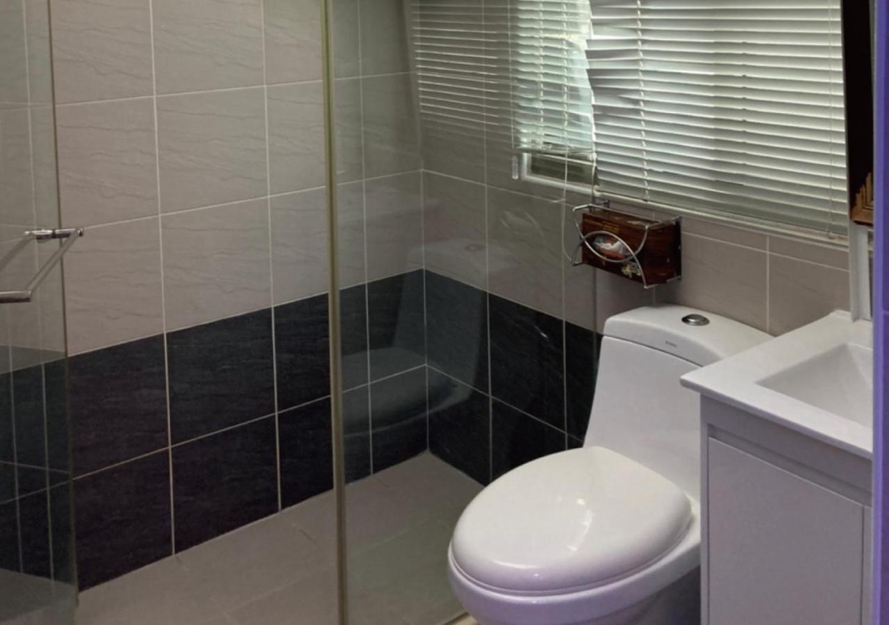 Shun-Yi Business Hotel Ťia-i Exteriér fotografie