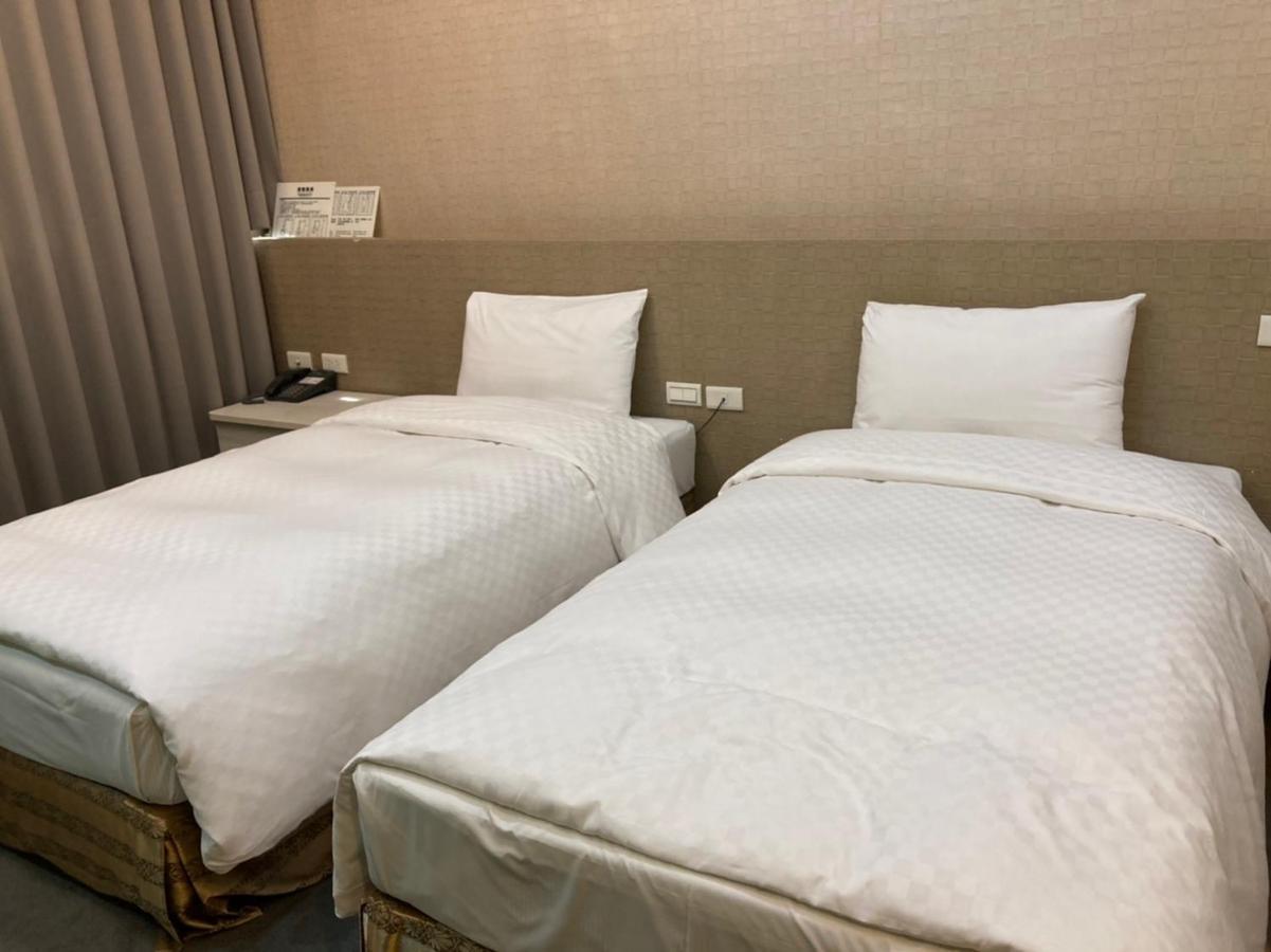 Shun-Yi Business Hotel Ťia-i Exteriér fotografie