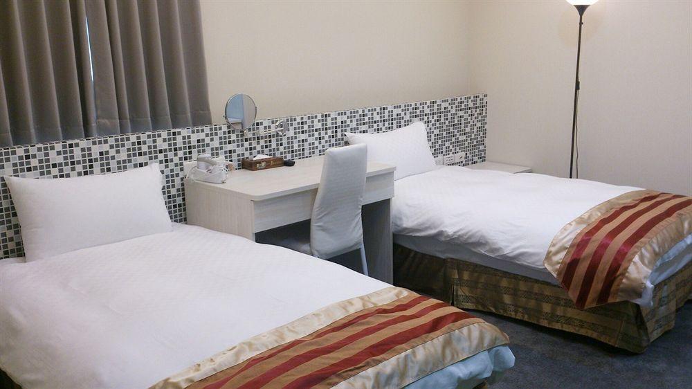 Shun-Yi Business Hotel Ťia-i Exteriér fotografie
