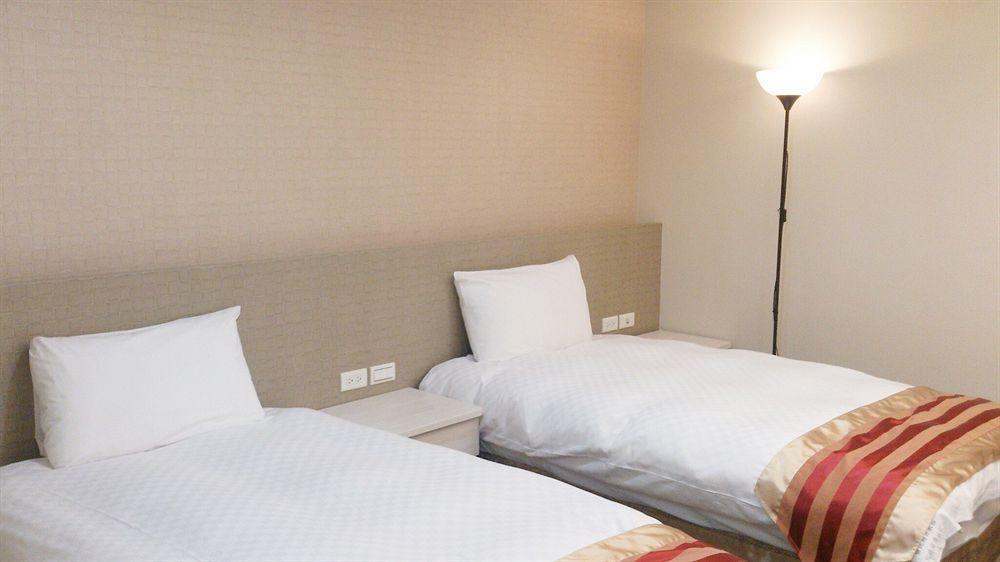 Shun-Yi Business Hotel Ťia-i Exteriér fotografie